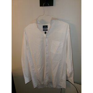 Stafford Travel Dress Shirt White Size 16.5 34/35 Button Down